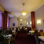 فندق Graf Pueckler برلين