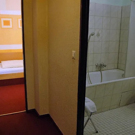 グラフ プックラー