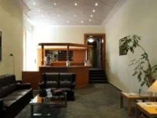 Hotel Graf Pueckler 2*